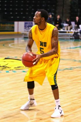 Senior guard DeAndre Taylor