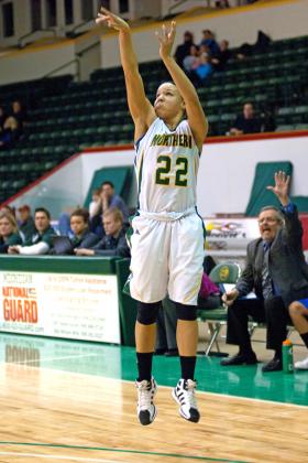 Senior guard Chelsea Lyons.
