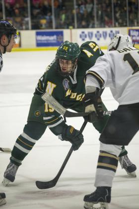 Senior forward Kory Kaunisto.