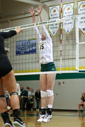 Junior Cayla Vimr.