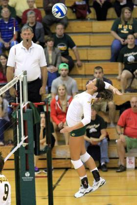 Junior middle-hitter Sami Vierk.