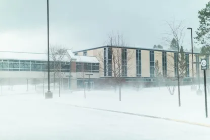 Snowstorm on campus at NMU